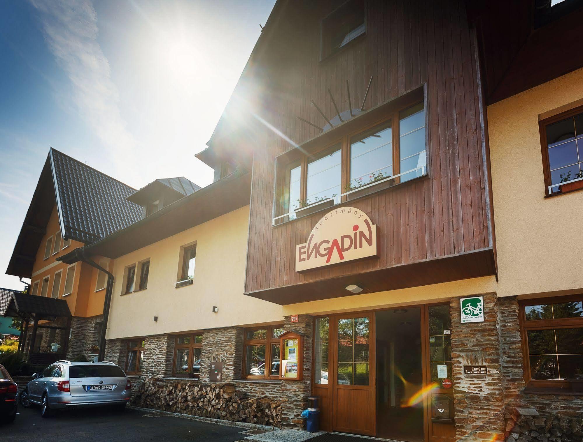 Apartmany Engadin Божі-Дар Екстер'єр фото
